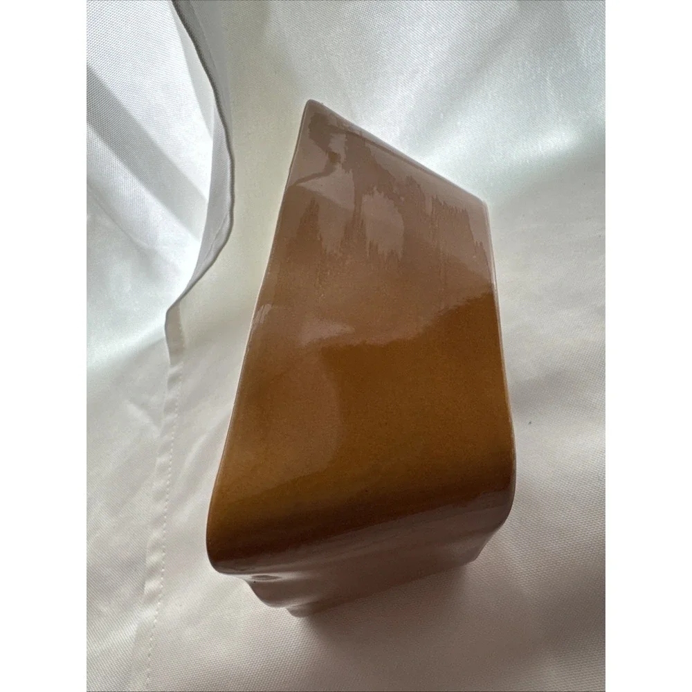 Over And Back Pottery Bunny Rabbit Mold Brown Yellow‎ Ware Bakeware Easter